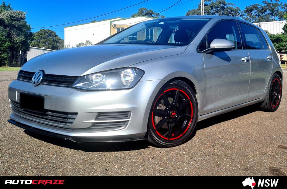 VOLKSWAGEN GOLF MR142 SATIN BLACK W RED STRIPE